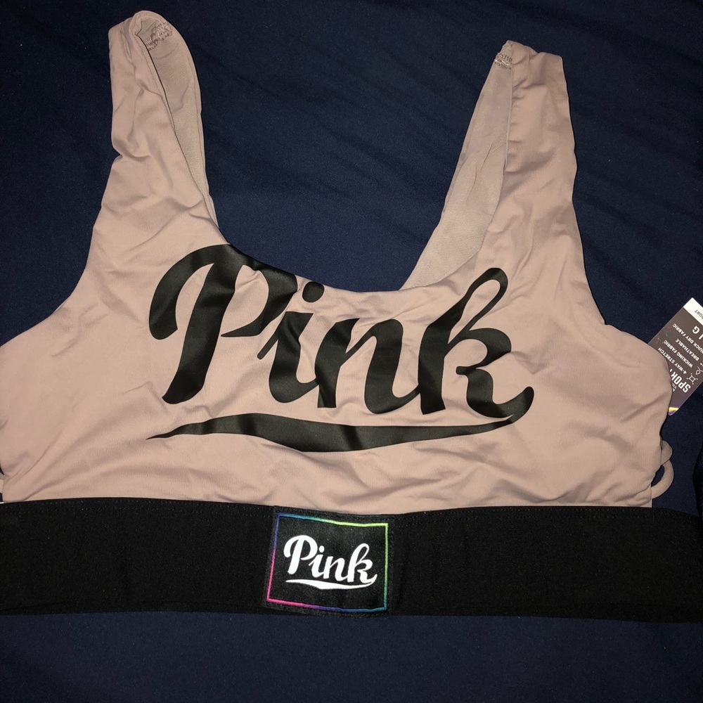 Victoria’s Secret PINK Sports Bra